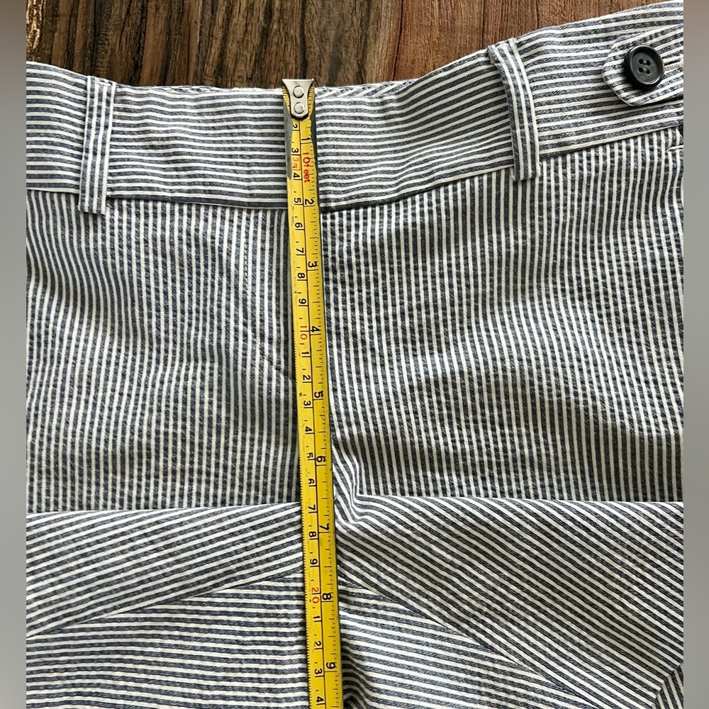 Ann Taylor Tailored Seersucker Shorts 00P NWOT - Picture 8 of 10